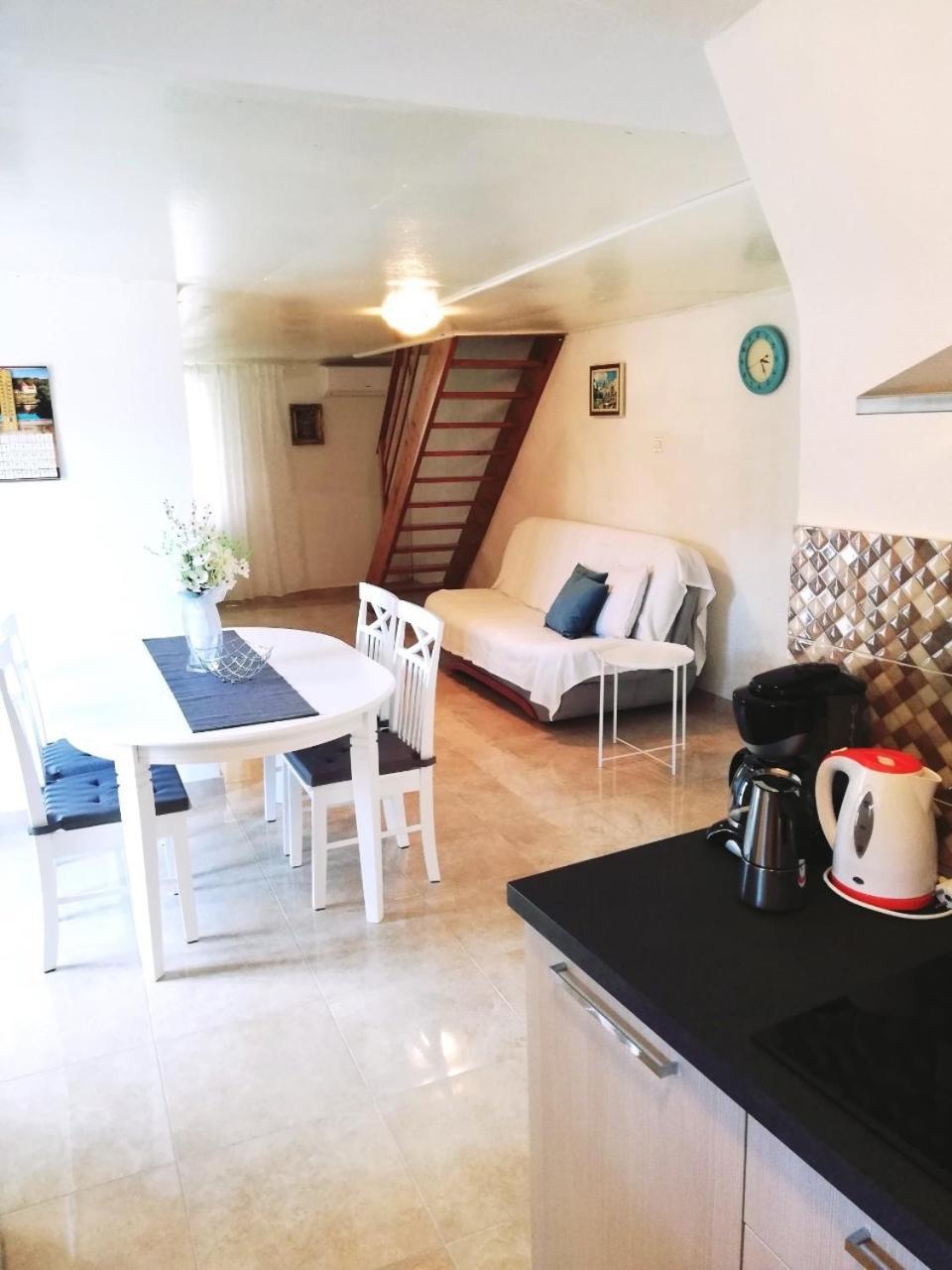 Apartment Surdic Valun Dış mekan fotoğraf