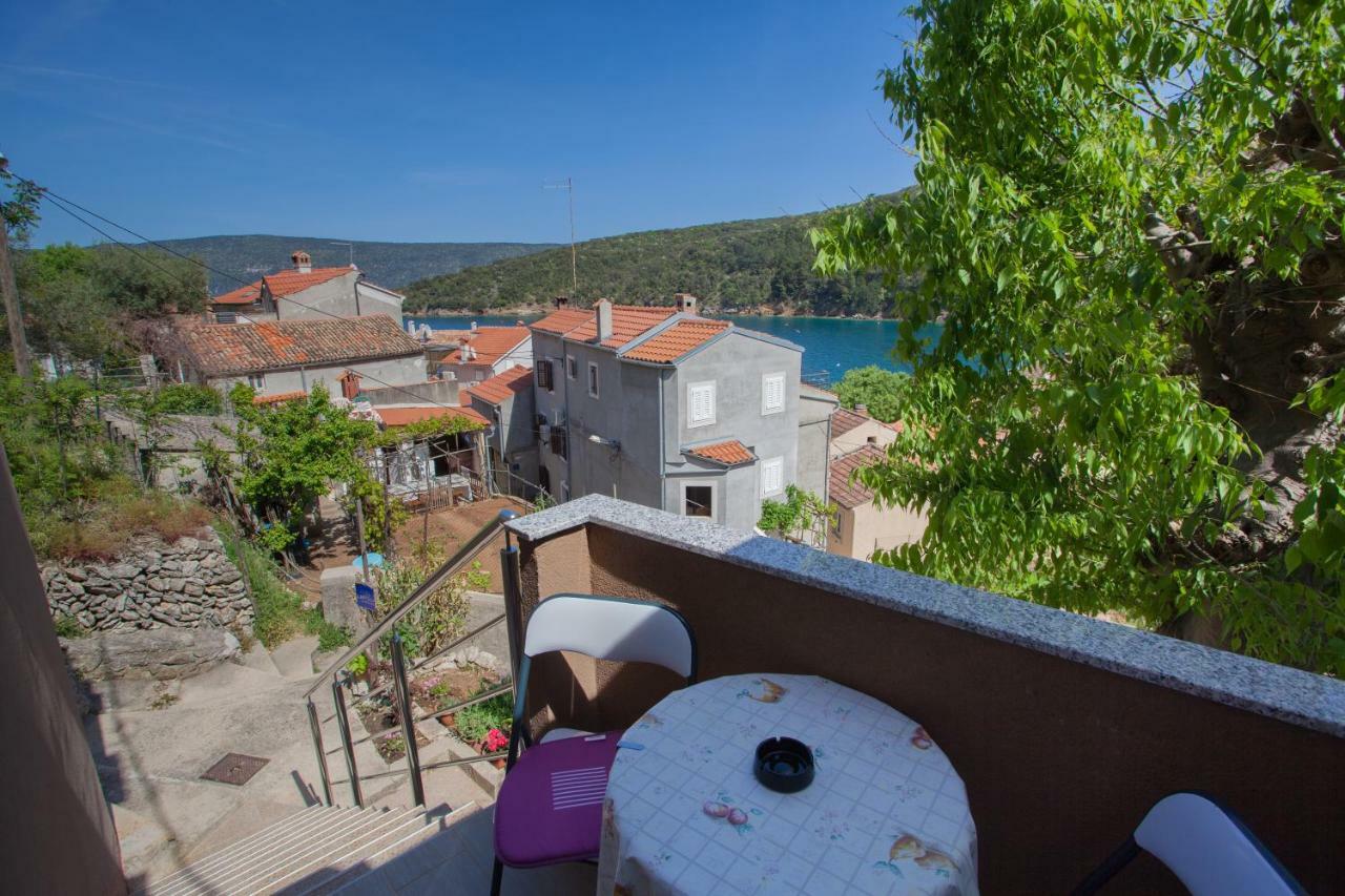Apartment Surdic Valun Dış mekan fotoğraf