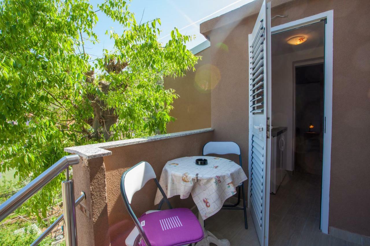 Apartment Surdic Valun Dış mekan fotoğraf
