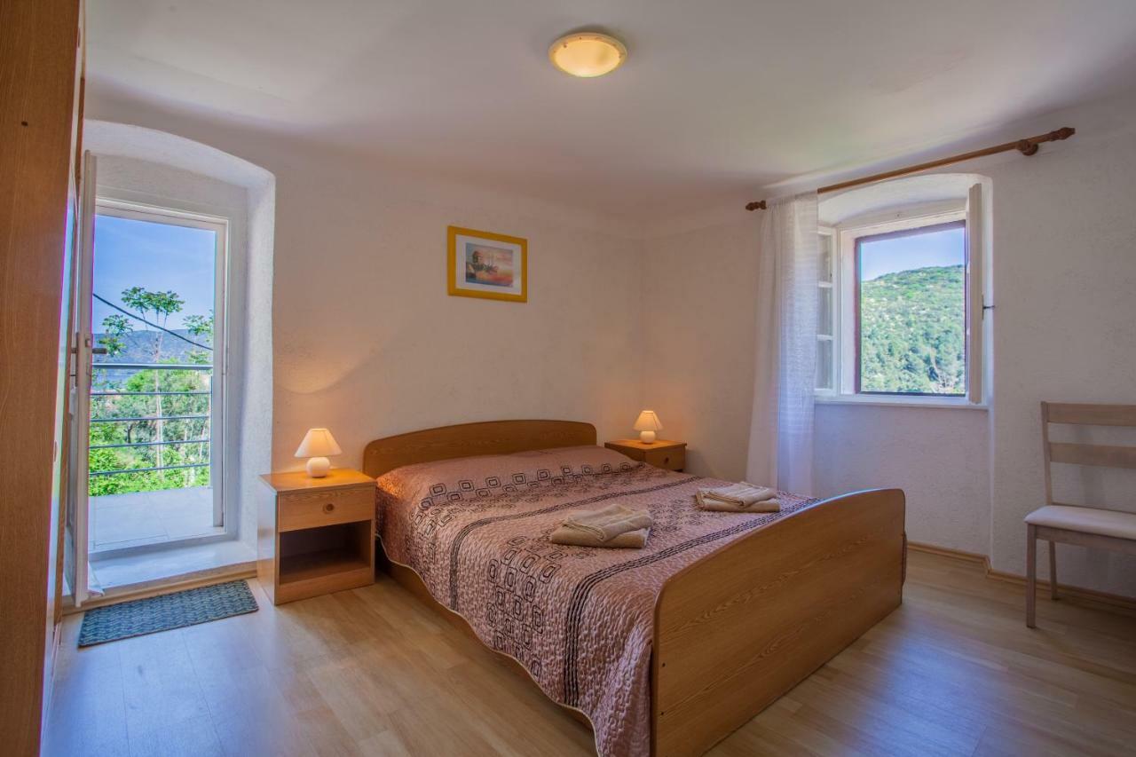 Apartment Surdic Valun Dış mekan fotoğraf