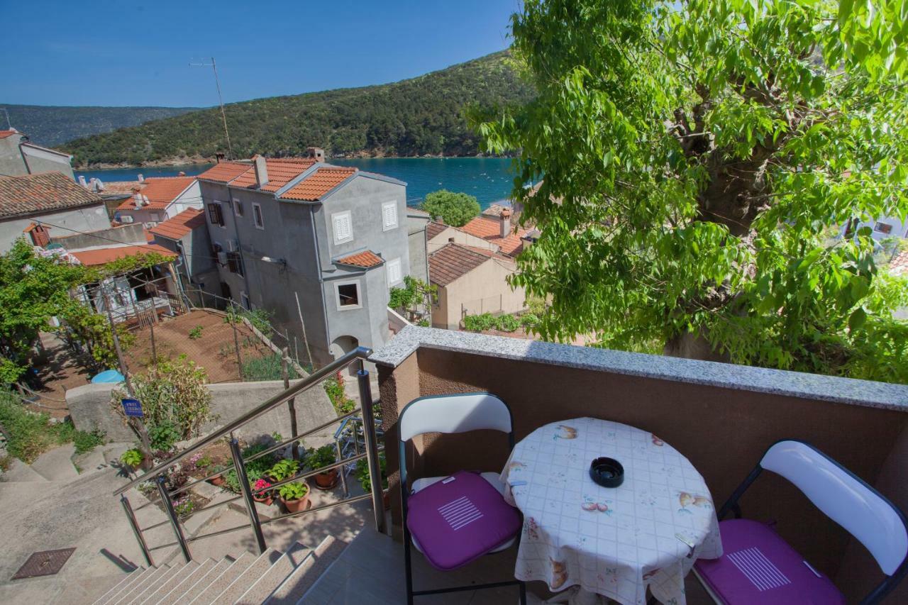 Apartment Surdic Valun Dış mekan fotoğraf