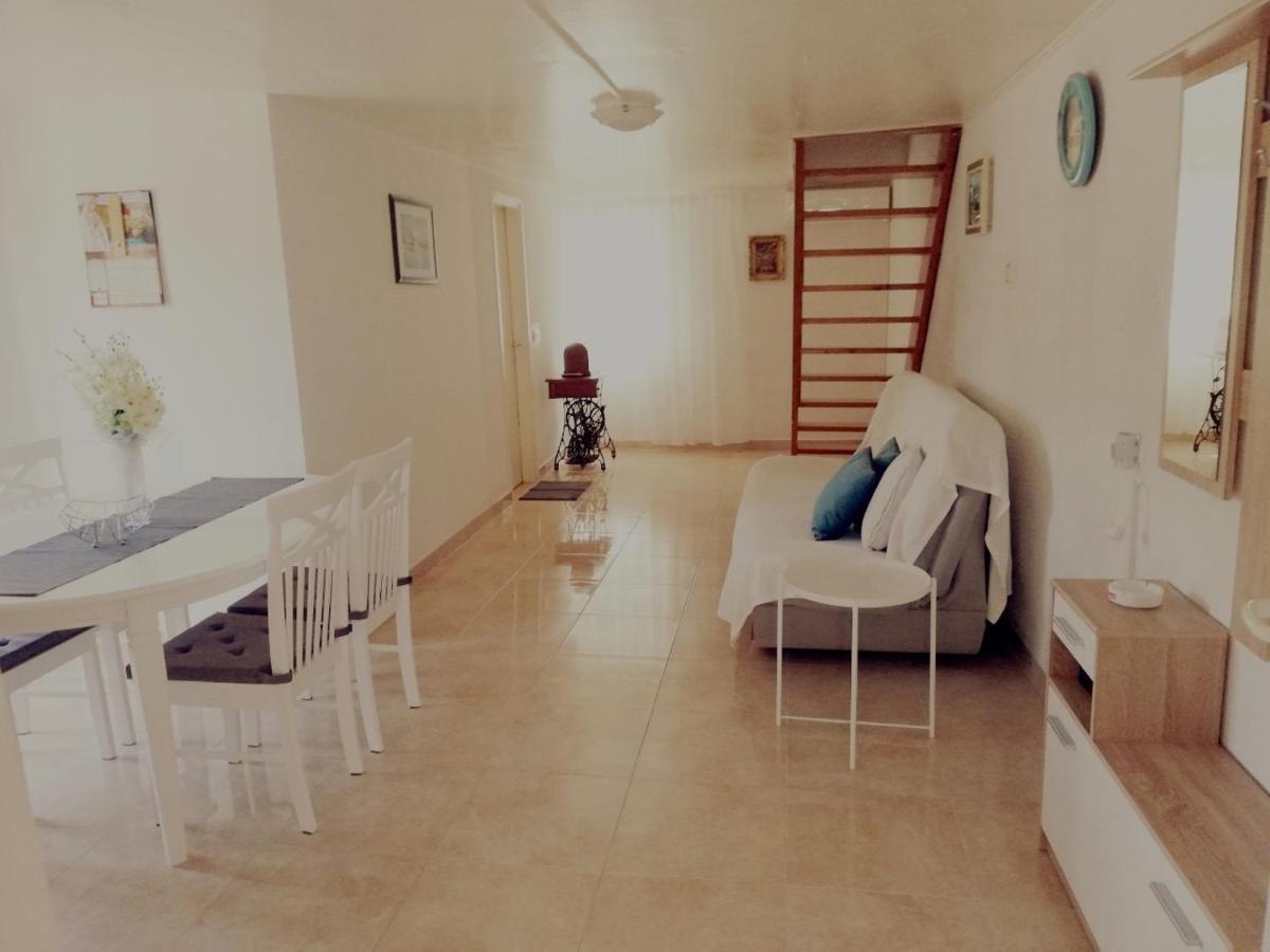 Apartment Surdic Valun Dış mekan fotoğraf